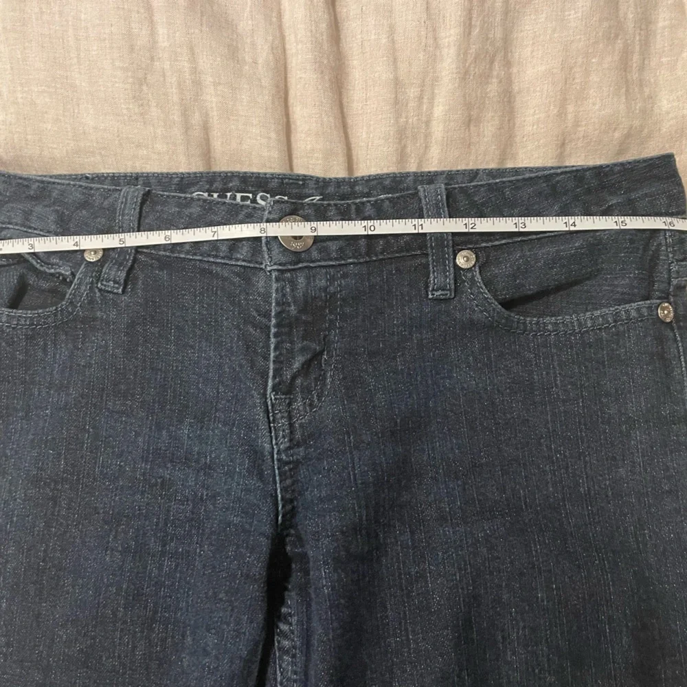 NWOT   Guess Dark Blue Los Angeles FOxY Skinny Jeans.    size 28 - Picture 3 of 8